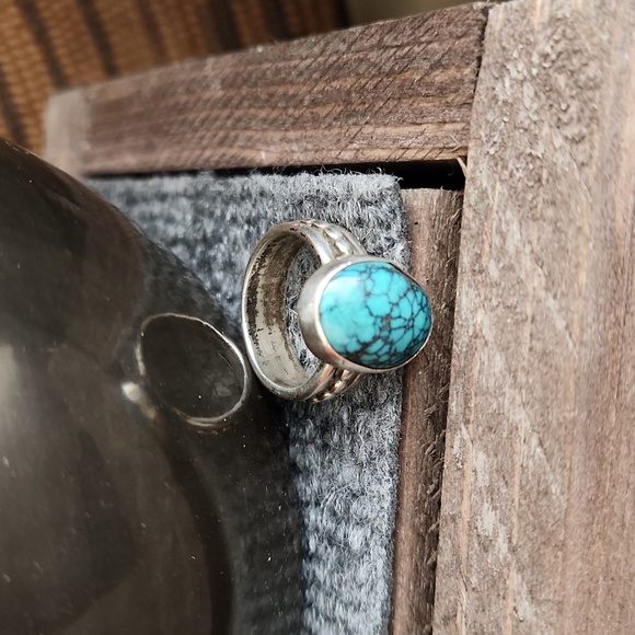 Stunning Vintage Native American Navajo Spiderweb Turquoise Ring 💍 🕷 - Picture 14 of 15